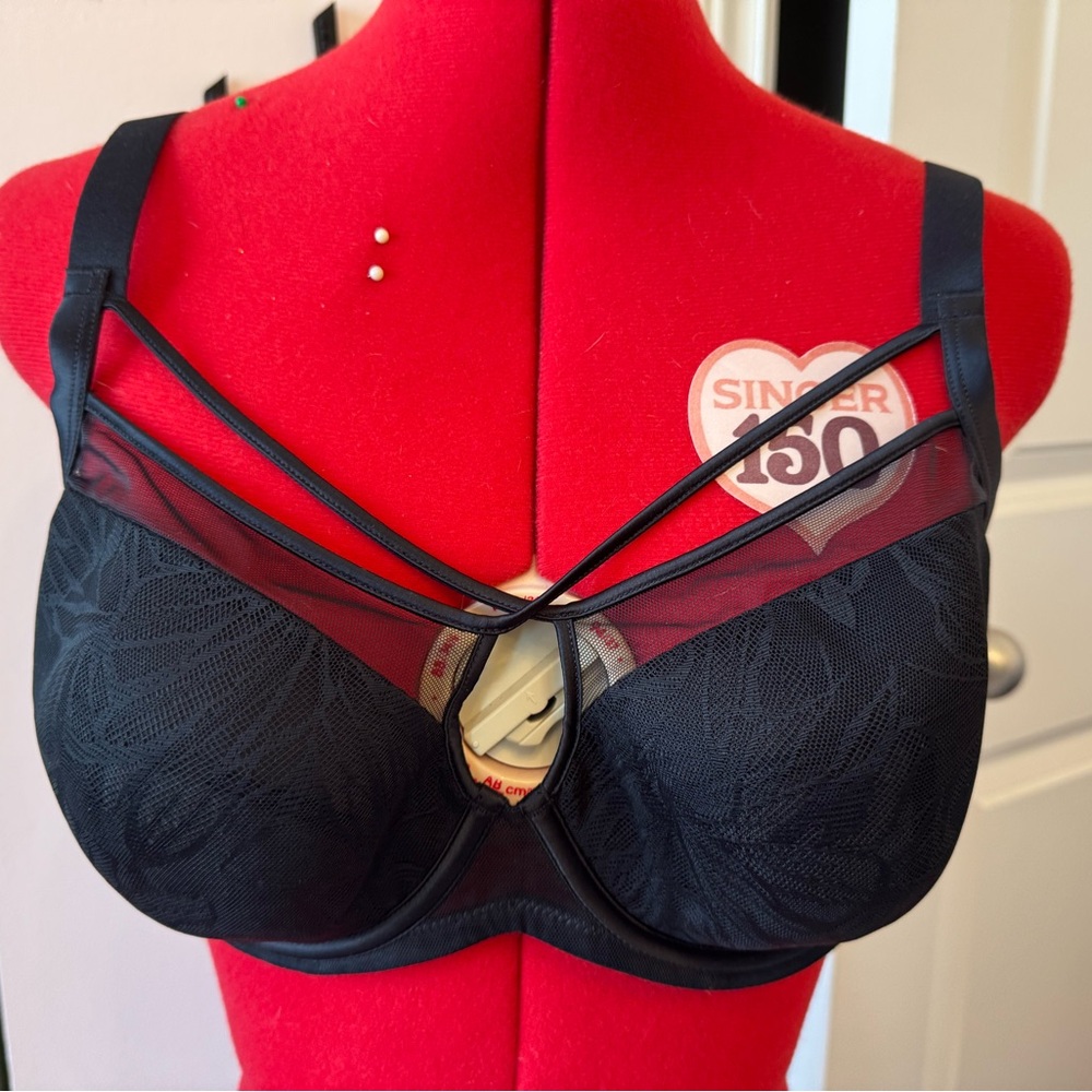 Chic Cream Strappy Bra